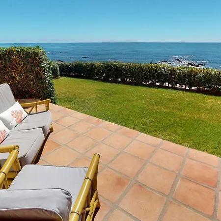 Rocas Del Mar Iii - Front Line Beach Holiday home *