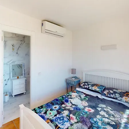 Holiday home Rocas Del Mar Iii - Front Line Beach